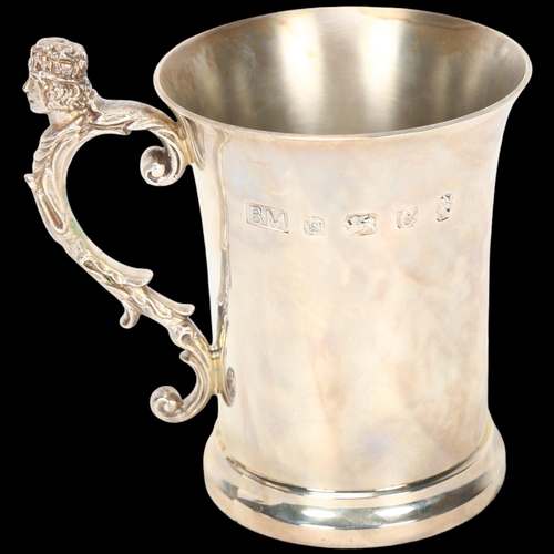 1589 - An Elizabeth II silver 1977 The Queen's Silver Jubilee half pint mug, Birmingham Mint, Sheffield 197... 