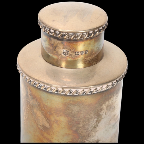 1590 - A Victorian silver tea caddy, Goldsmiths & Silversmiths Co Ltd, London 1895, plain cylindrical form ... 