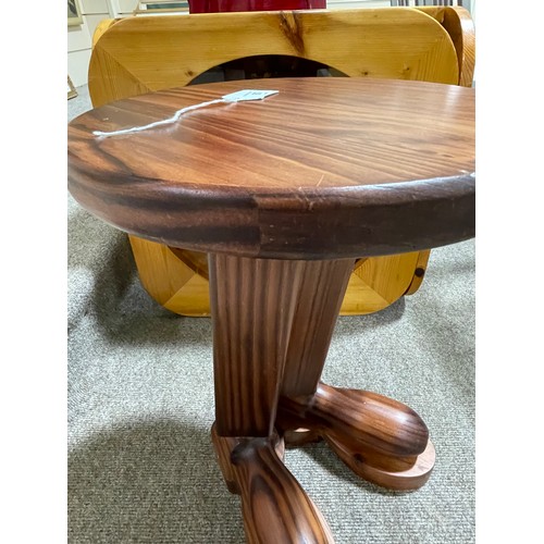 87 - A 1960s pine side table or stool in the form of a pair of boots, height 45cm