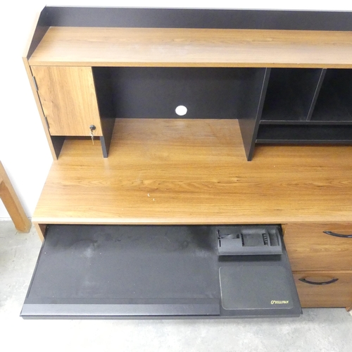 2642 - A late 20th century O'Sullivan Industries office desk unit, with raised back, keyboard slide, one dr... 