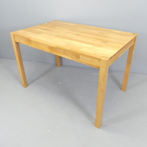 2652 - A modern light oak kitchen / dining table. 119x76x75cm.