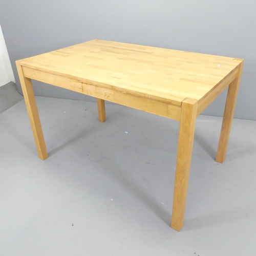 2653 - A modern light oak kitchen / dining table. 118x76x75cm.