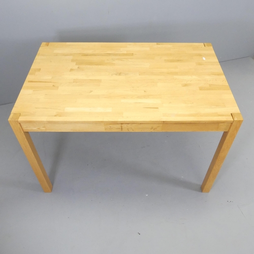 2653 - A modern light oak kitchen / dining table. 118x76x75cm.