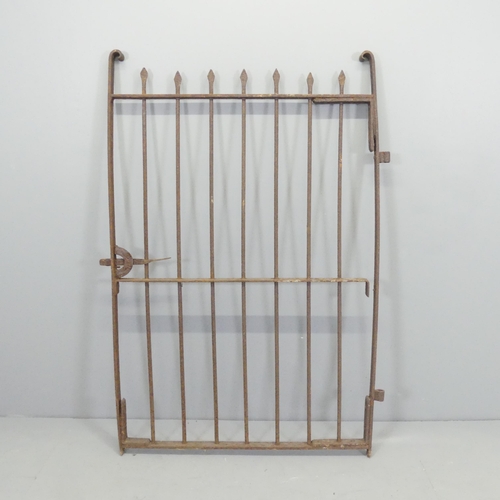 2681 - A wrought iron garden gate. 90x132cm.