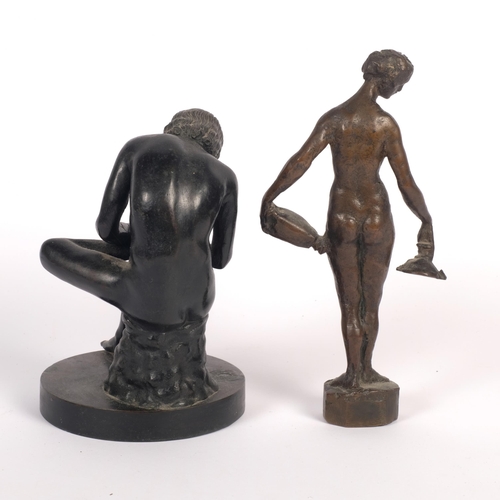 513 - A Grand Tour style bronze, boy with thorn or spinario, on circular plinth base, H16cm, with cast fou... 