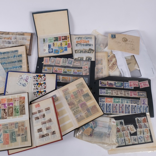 595 - A collection of Spanish stamp albums (boxful)