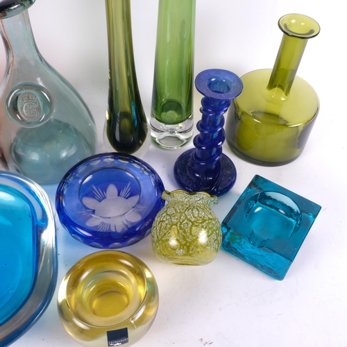 890 - A group of decorative coloured glassware, including green vases, tallest 22cm