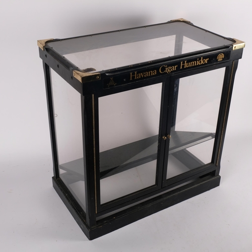 586 - A Havana cigar humidor, with 2 shelves, H56cm, L55cm, D32cm