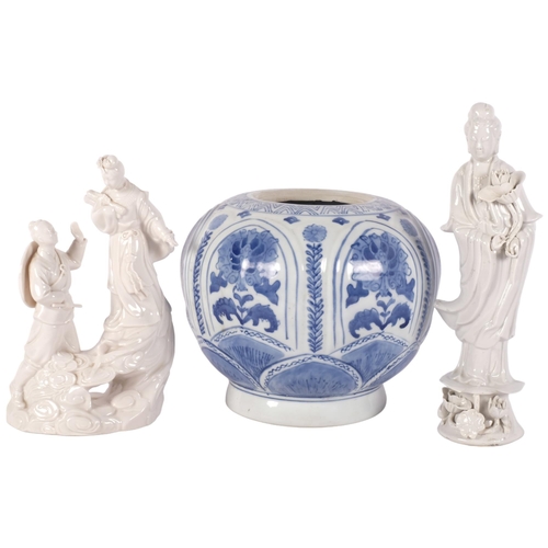 1147 - 2 Chinese blanc de chine figure groups, tallest 26cm, and a blue and white jar