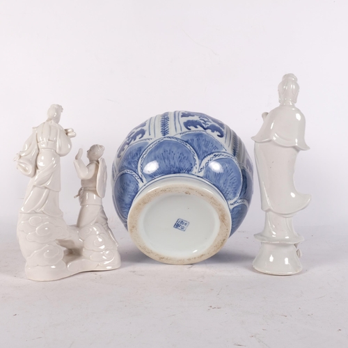 1147 - 2 Chinese blanc de chine figure groups, tallest 26cm, and a blue and white jar