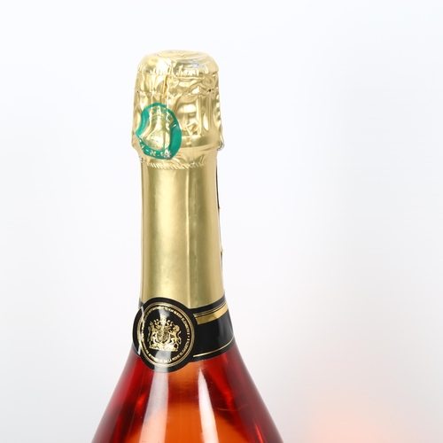 160 - A Magnum of G H Mumm brut Cordon rose, Champagne (1.5L)