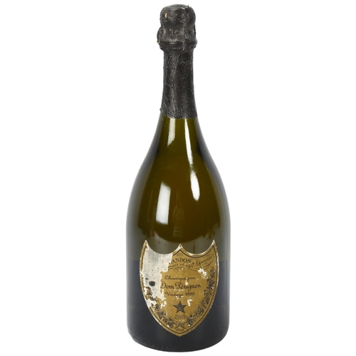 163 - A bottle of 1999 Vintage Dom Perignon Champagne