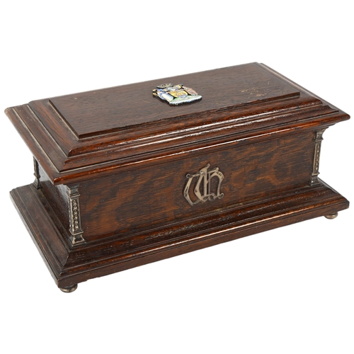 189 - A Freedom scroll for the Borough of Folkestone 1958, in oak casket with enamel crest to the lid, cas... 