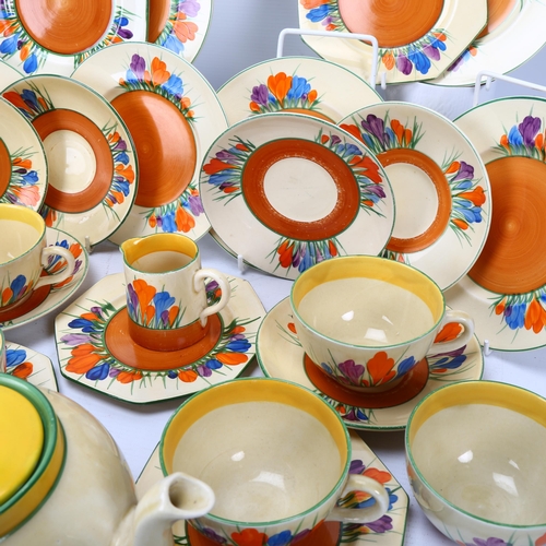 201 - Clarice Cliff Bizarre Crocus pattern tea set for 6 people, 1929