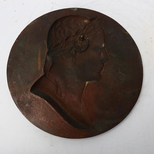 375 - 19th century patinated bronze relief plaque of Napoleon, diameter 24cm