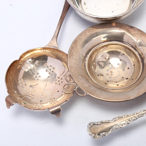 1700 - 2 silver tea strainers, and a silver plated strainer with bowl, largest length 17cm (3)