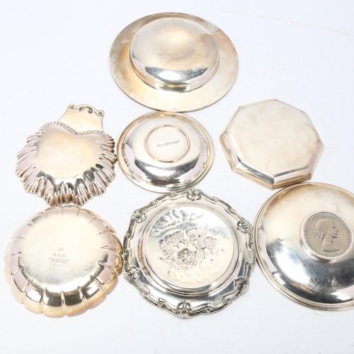 1711 - Various silver pin dishes, including Mappin & Webb Armada dish, 11.5cm, 12oz total (7)