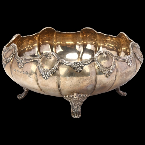 1751 - ELKINGTON & CO - a large fine quality George V silver table centre fruit bowl, Coronation hallmarks ... 