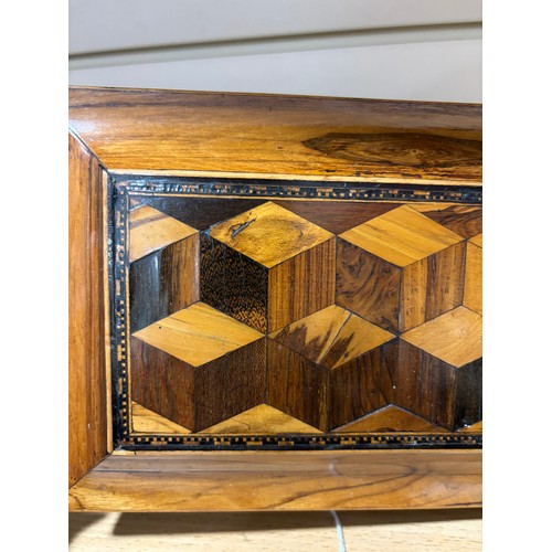 27 - A Victorian Tunbridge Ware jewel box, cube parquetry inlaid lid, with original key, 23 x 15.5cm