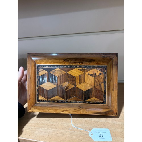 27 - A Victorian Tunbridge Ware jewel box, cube parquetry inlaid lid, with original key, 23 x 15.5cm