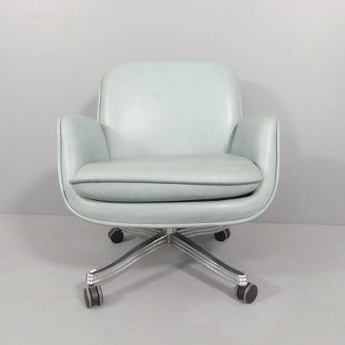 2094 - A 1980s Sunar Hauserman leather armchair on stylish chrome swivel base with casters, with maker's la... 