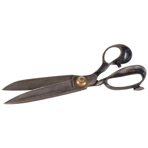 151 - A pair of Vintage Continental tailor's shears, L34cm