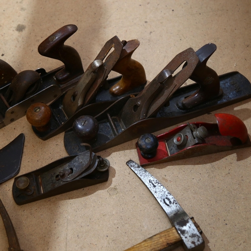 427 - Vintage woodworking planes, including Stanley 110, and Bailey no. 5, 2 picks, and a billhook