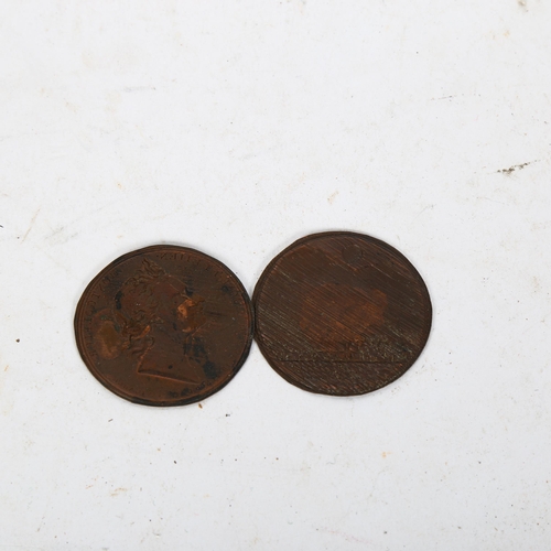 498 - 2 examples of the bronze medallist's Montgolfer Brothers Paris flight, diameter 4cm