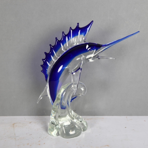 946 - An impressive Murano style glass sculpture of a marlin, H34cm, unsigned