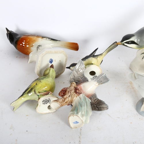 980 - A group of various porcelain bird ornaments, including Lladro, and Beswick etc