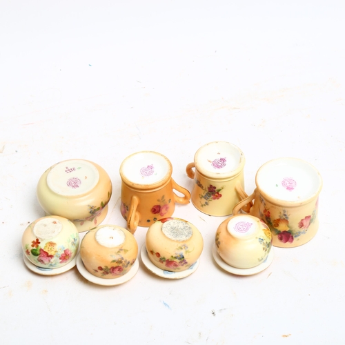 1068 - A group of miniature Royal Worcester Blush items, including 4 small pill pots and covers, a loving c... 