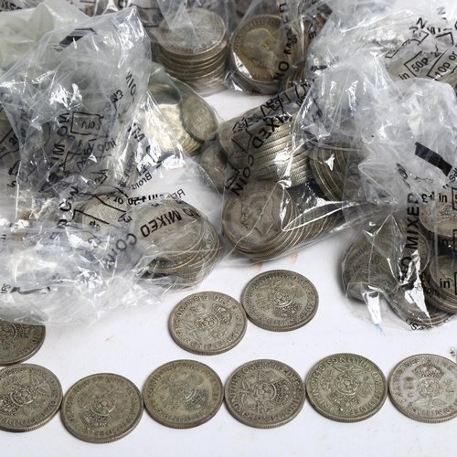 1113 - A large quantity of 1920 - 1946 half silver coinage, approx 100oz in weight