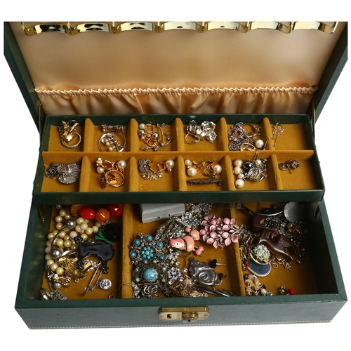 1245 - An assorted collection of various silver and other costume jewellery, in a cantilever jewellery box