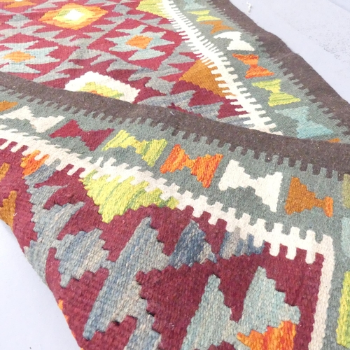 2142 - A Maimana Kilim runner. 292x81cm.