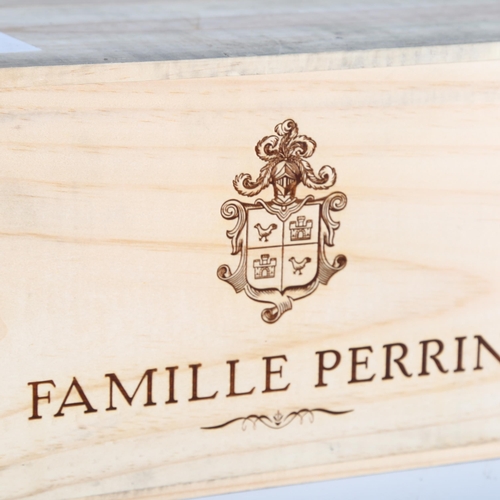 2127 - Vinsobres Les Hauts de Julien 2017, Famille Perrin x 1 case of 6 bottles.