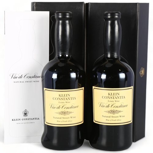 2251 - Vin de Constance 2007, Klein Constantia. 2 x 50cl bottles in presentation boxes.