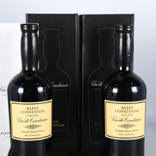 2252 - Vin de Constance 2007, Klein Constantia. 2 x 50cl bottles in presentation boxes.