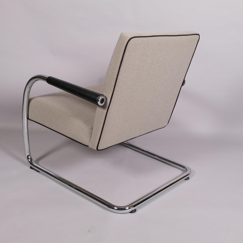 132 - A Vitra Visalounge cantilever lounge chair by Antonio Citterio, the chrome plated steel frame with l... 