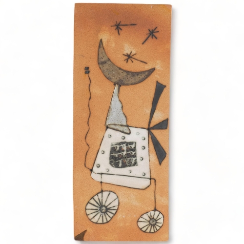 140 - An abstract vintage ceramic wall hanging plaque, 45 x 18cm