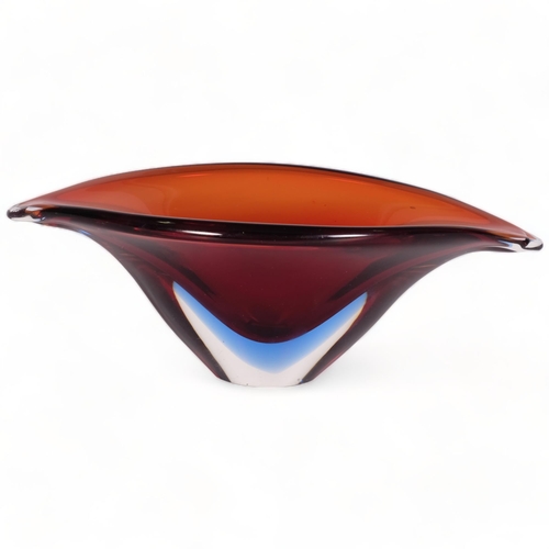 218 - Attributed Flavio Poli for Seguso, a Murano Sommerso bowl, unsigned, length 26.5cm