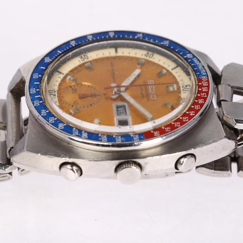 1044 - SEIKO - a Vintage stainless steel Pogue automatic chronograph bracelet watch, ref. 6139-6002, circa ... 