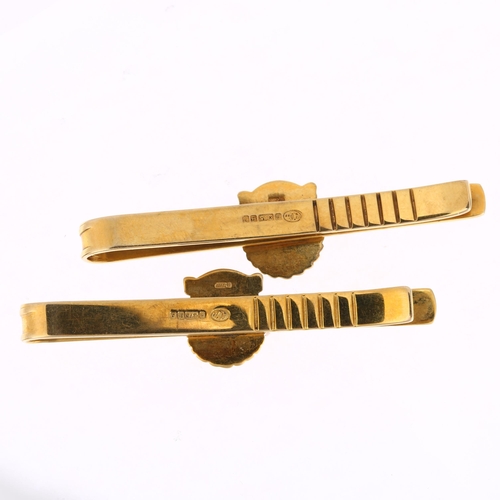 1226 - A pair of 9ct gold diamond Shell 30 and 35 Years Service tie clips, maker AC Co Ltd, Birmingham 1967... 