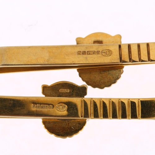 1226 - A pair of 9ct gold diamond Shell 30 and 35 Years Service tie clips, maker AC Co Ltd, Birmingham 1967... 