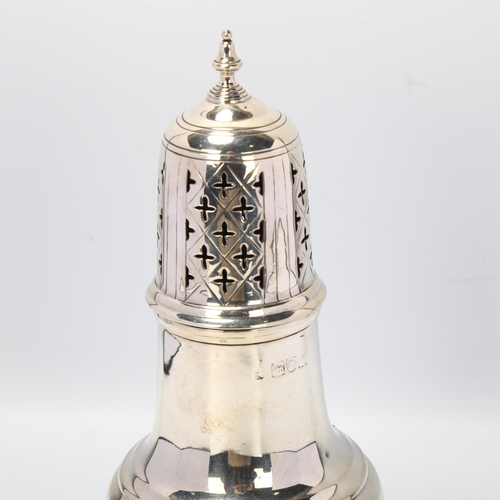 1687 - A late Victorian silver baluster sugar caster, Holland, Aldwinckle & Slater, London 1899, 19.5cm, 6.... 