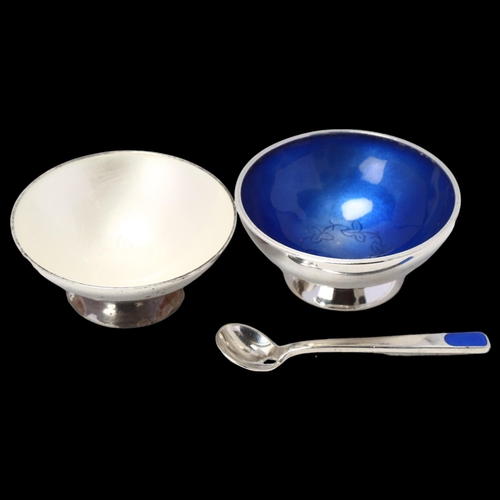 1697 - 2 Danish modernist sterling silver and enamel salt cellars and single spoon, makers include Volmer B... 