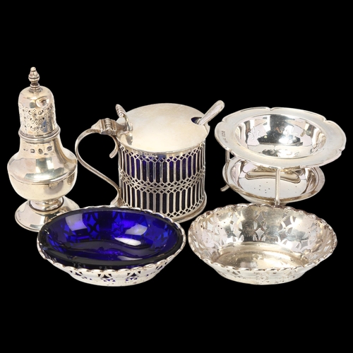 1700 - Various silver and plate, including mustard pot with blue glass liner, pepperette etc, 4.8oz weighab... 