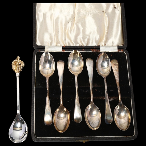 1710 - An Elizabeth II silver St James's House Collection spoon, 13.5cm, and a cased set of 6 silver teaspo... 