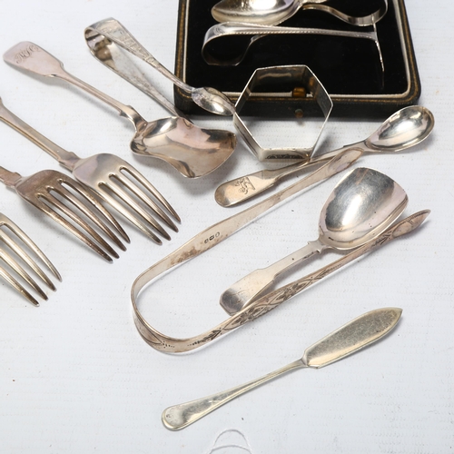 1725 - Various silver flatware, including George III shovel tea caddy spoon, Iraqi niello napkin ring etc, ... 