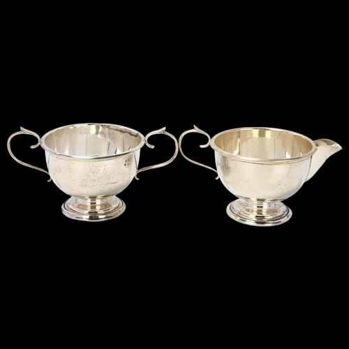 1772 - A George VI silver matching sugar bowl and cream jug, S Blanckensee & Son Ltd, Birmingham 1937, diam... 