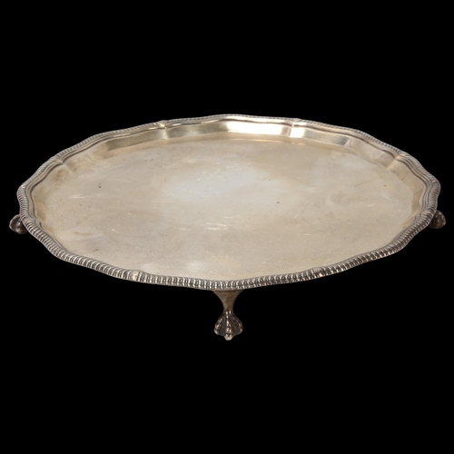 1794 - An Edward VIII circular silver salver, Goldsmiths & Silversmiths Co Ltd, London 1936, piecrust drago... 